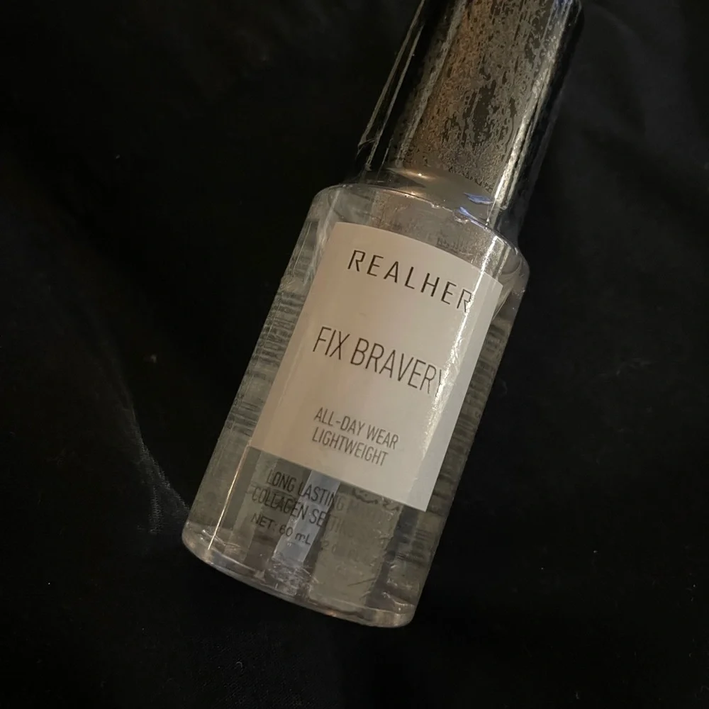 🔥BRAND NEW RealHer Collagen Setting Spray